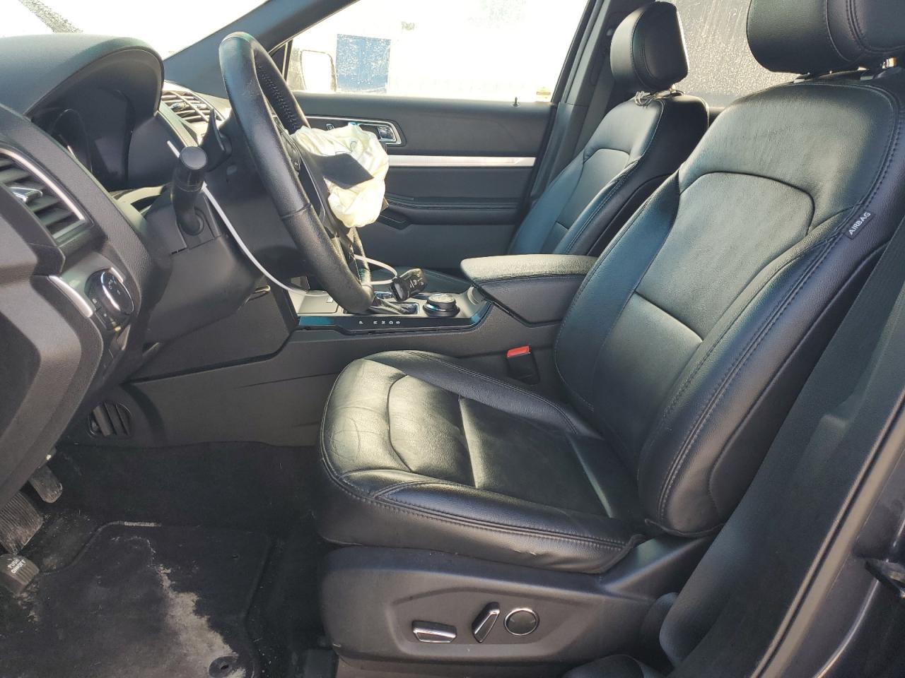 1FM5K8D88HGA41702 FORD EXPLORER 2017