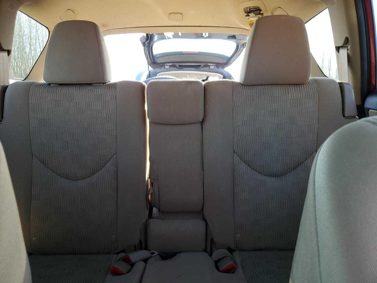 2012 Toyota RAV 4 - Image 10
