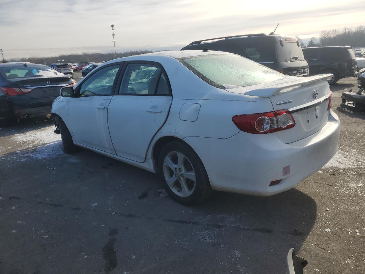 2011 Toyota Corolla - Image 2
