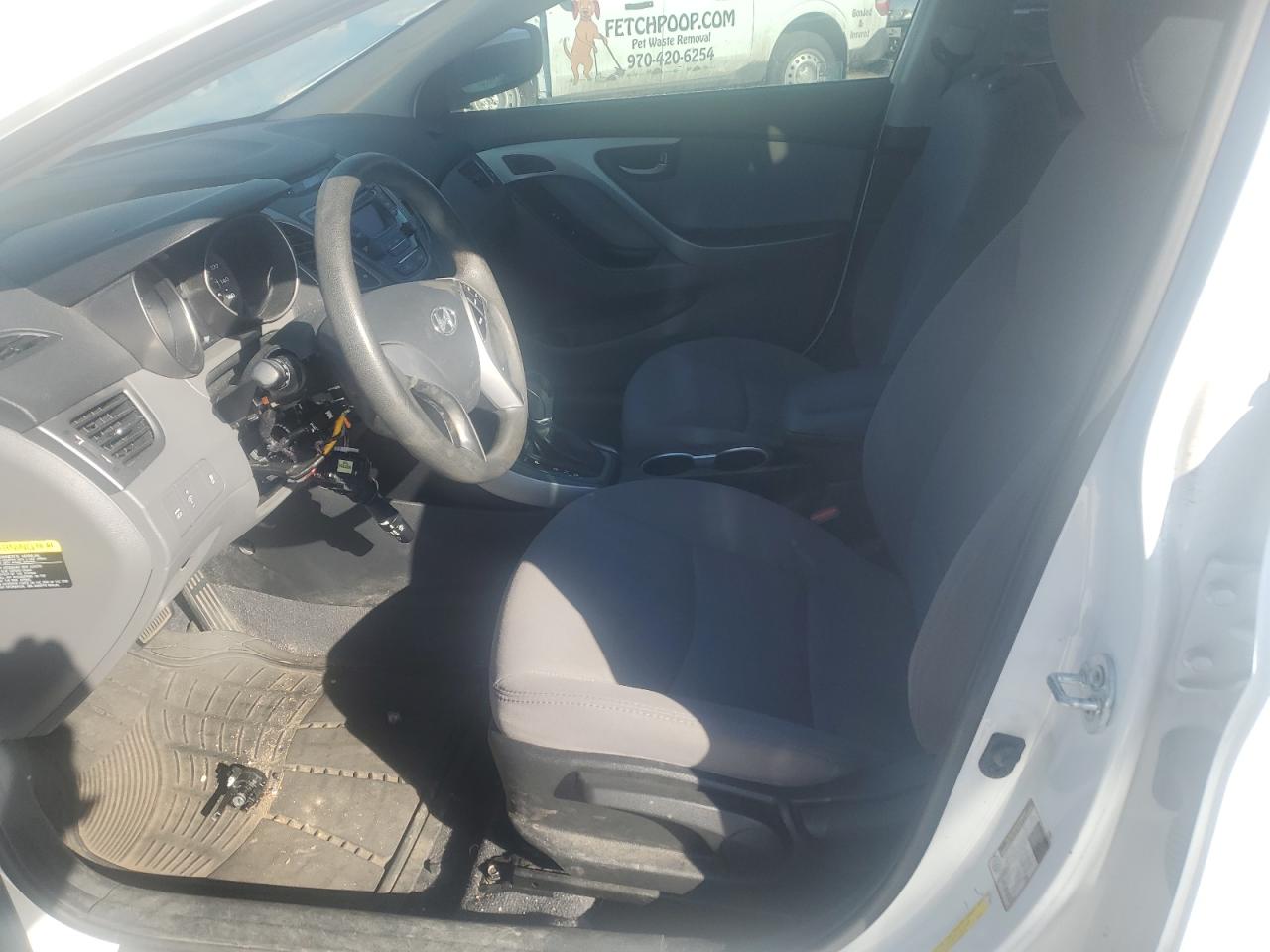 2016 Hyundai Elantra - Image 7