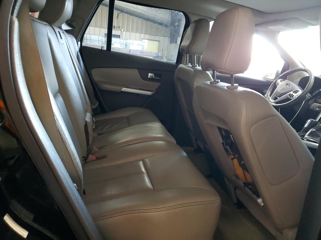 2012 Ford Edge - Image 11