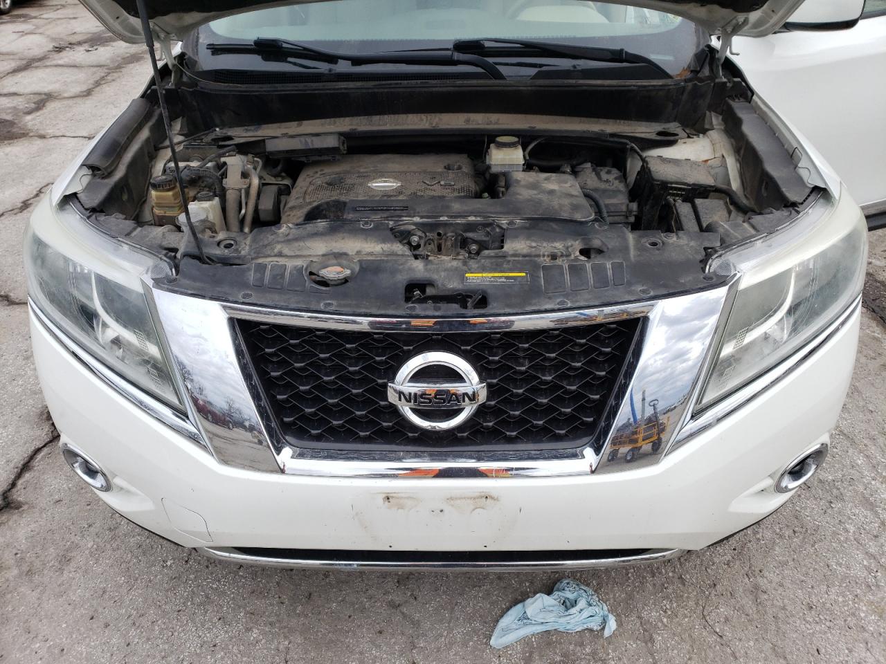 2013 Nissan Pathfinder - Image 12