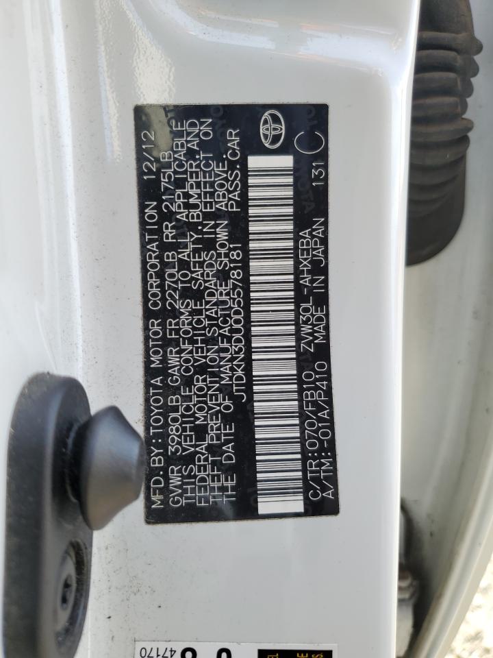 2013 Toyota Prius - Image 12