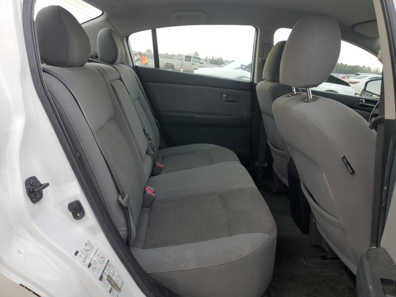 2010 Nissan Sentra - Image 10