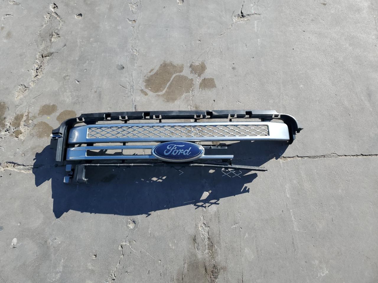 2013 Ford F-150 - Image 13