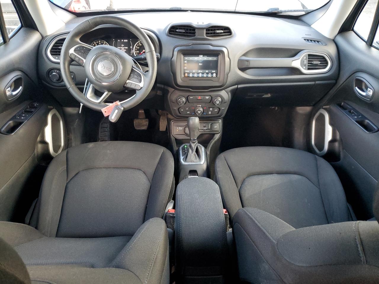 2019 Jeep Renegade - Image 8