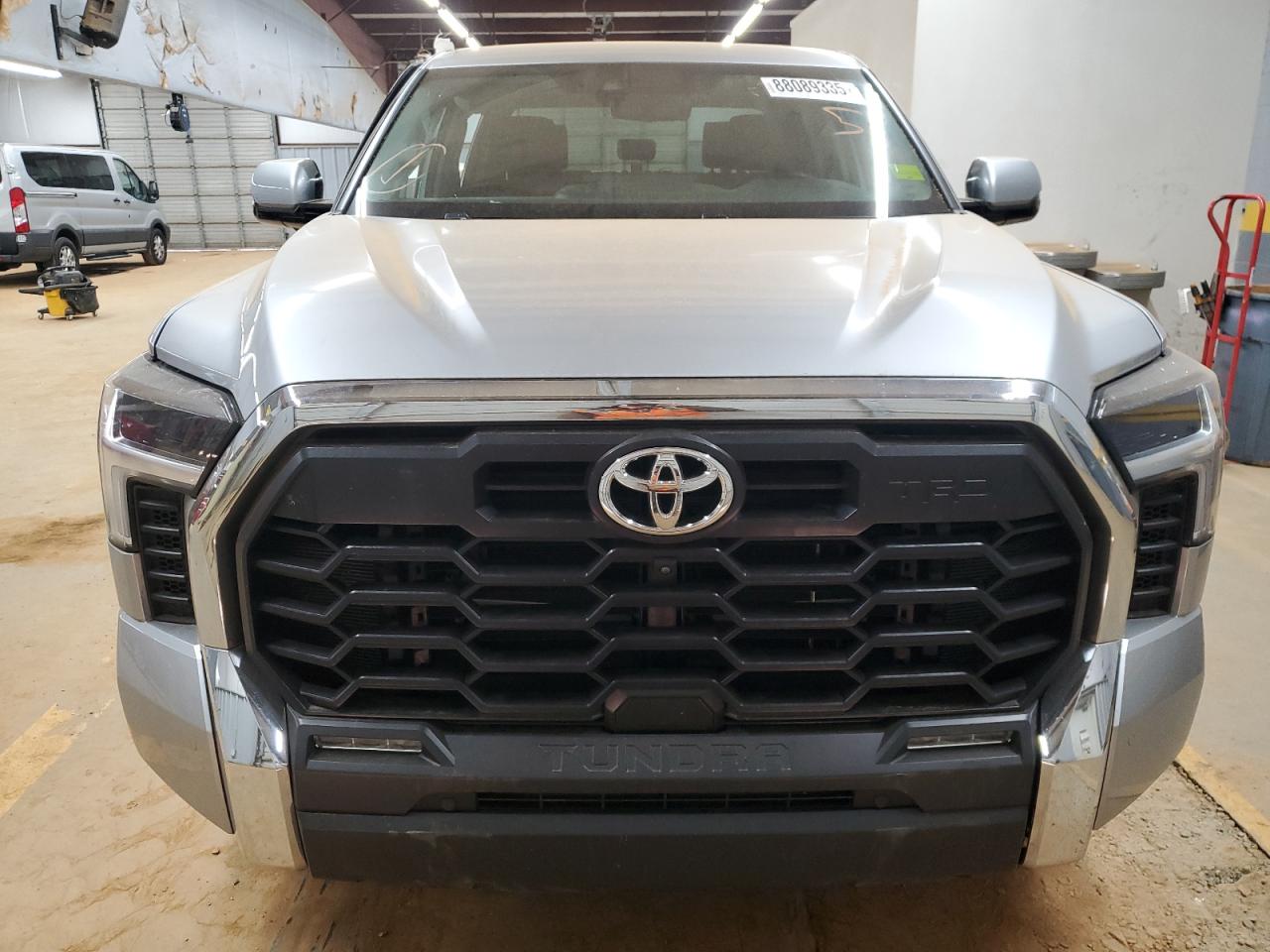 2022 Toyota Tundra - Image 5