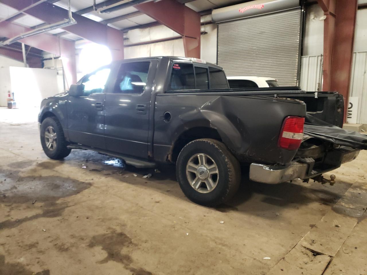 2005 Ford F-150 - Image 2