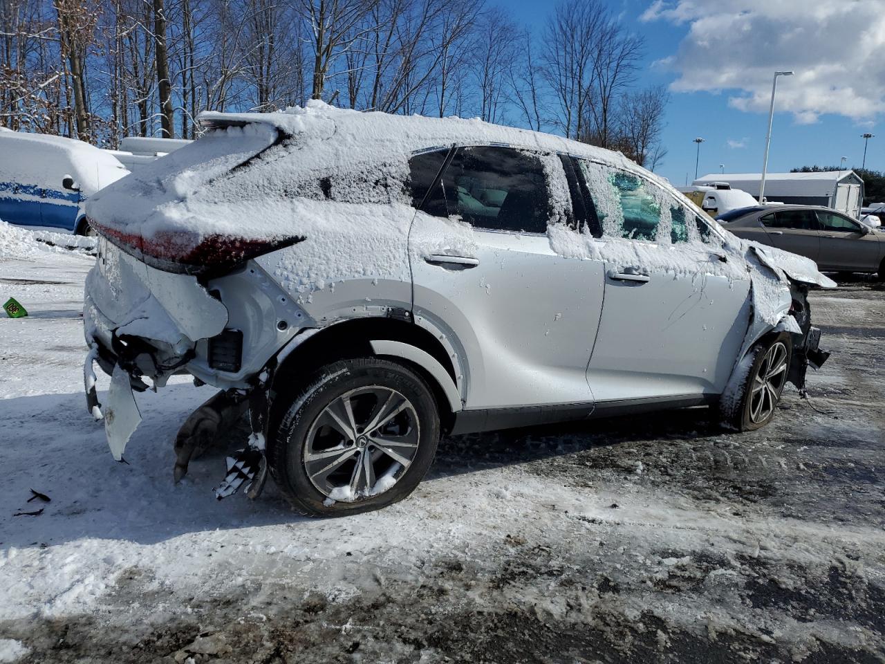 2024 Lexus RX - Image 3