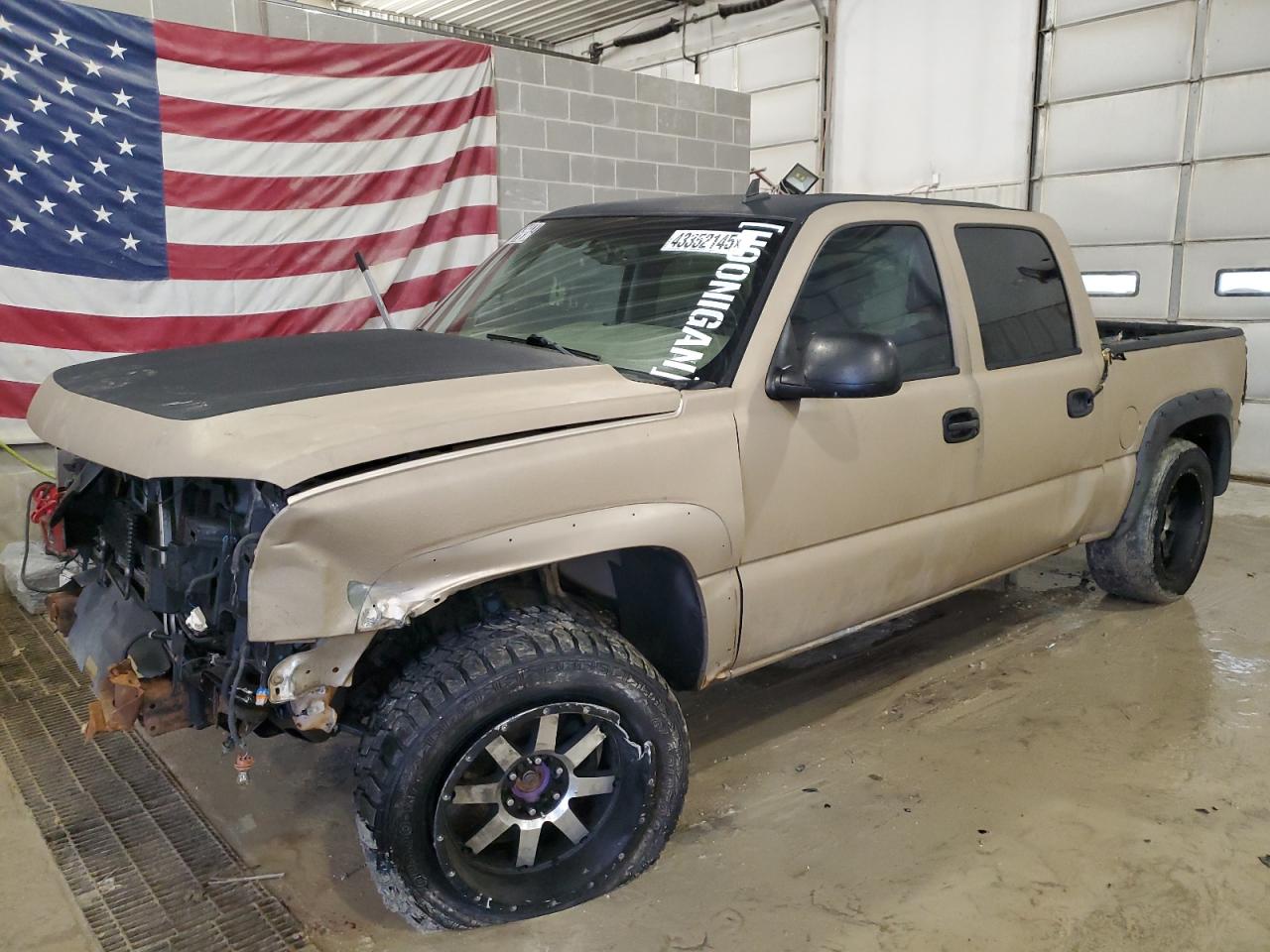 2006 Chevrolet Silverado - Image 1