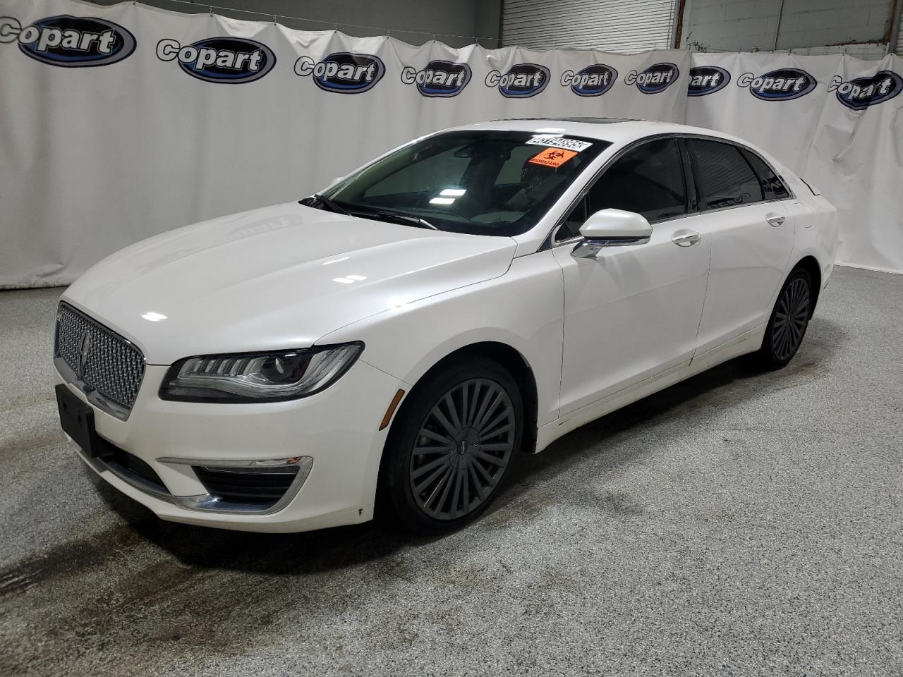 2017 Lincoln MKZ - Image 1