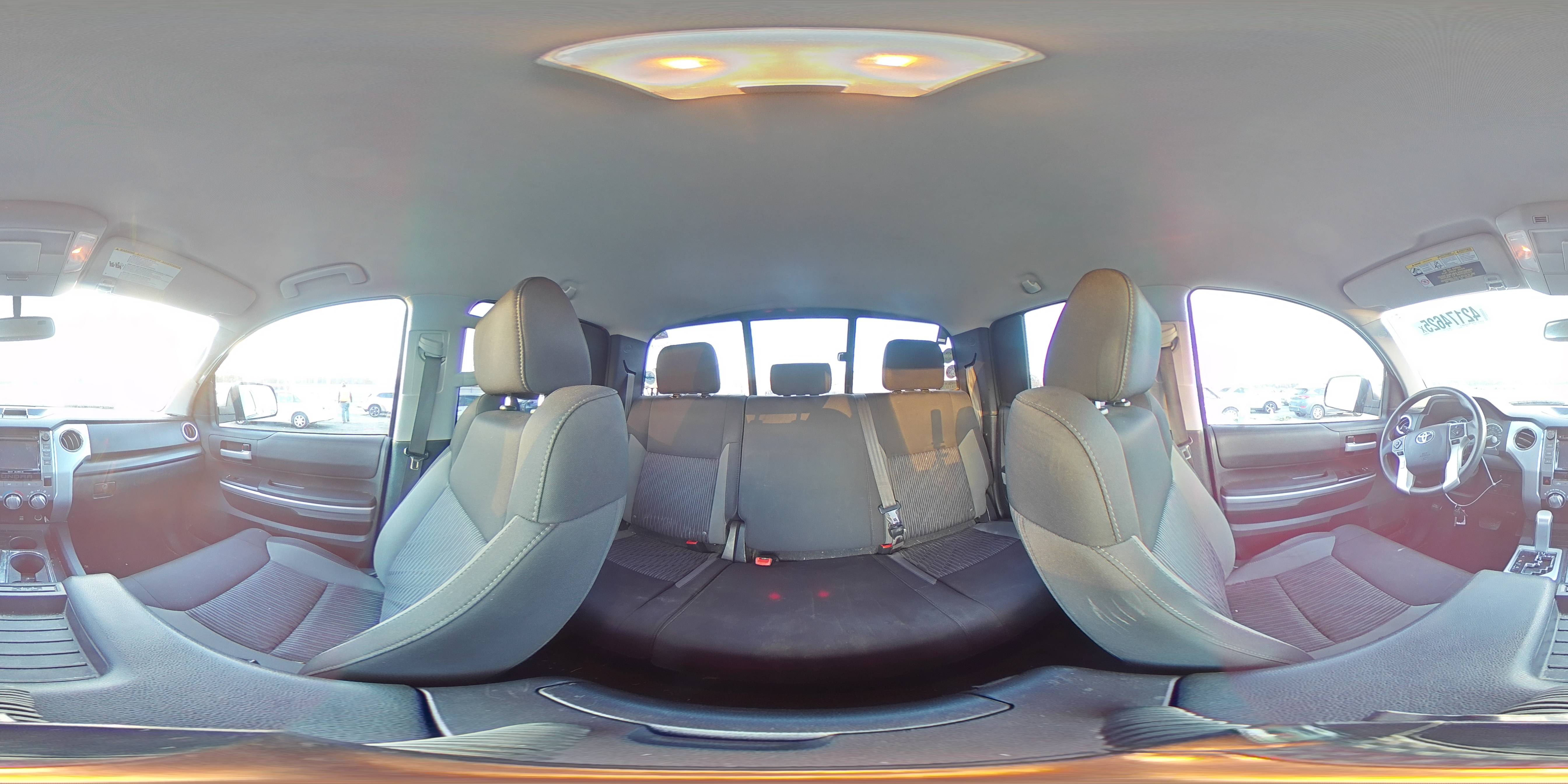 2017 Toyota Tundra - Image 14