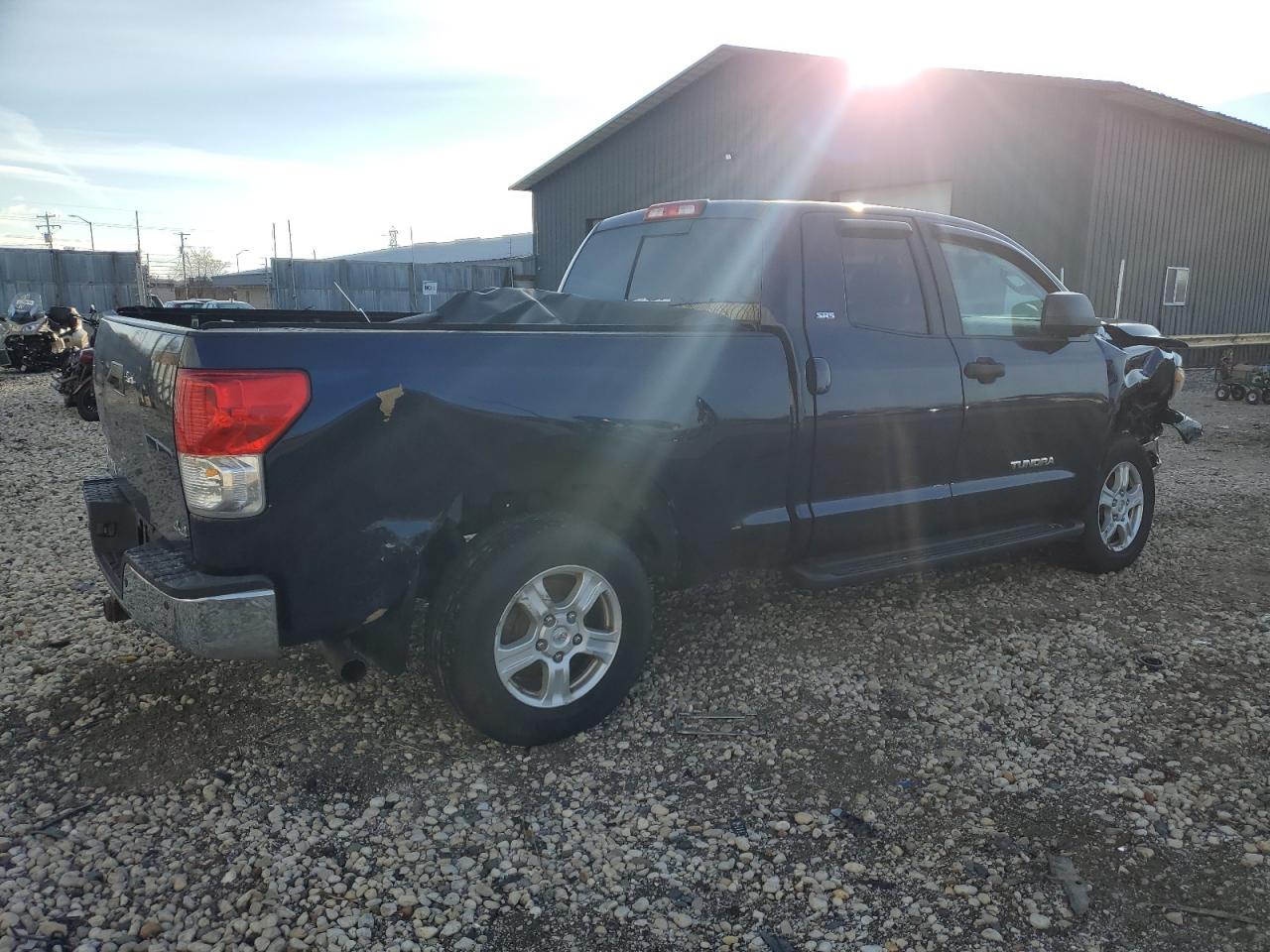 VIN 5TFUM5F16DX042639 2013 TOYOTA TUNDRA no.3