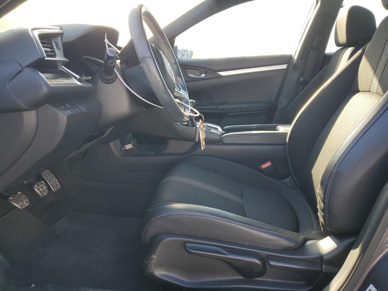 2019 Honda Civic - Image 7