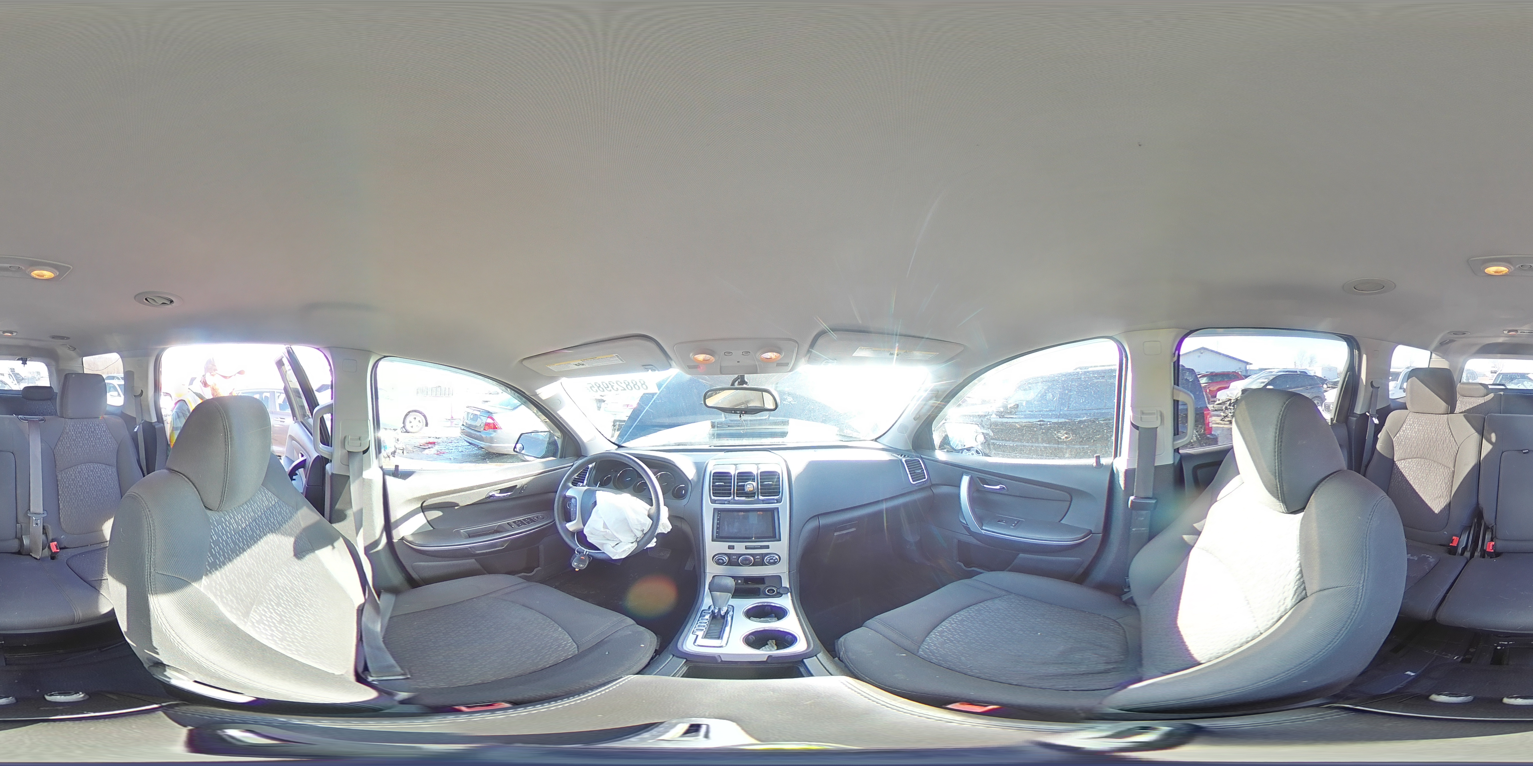 2011 GMC Acadia - Image 12