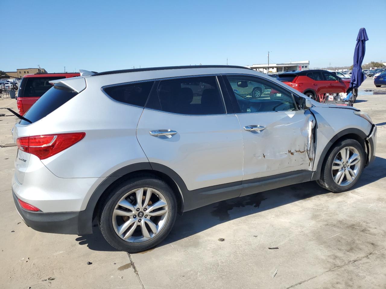 2014 Hyundai Santa Fe - Image 3