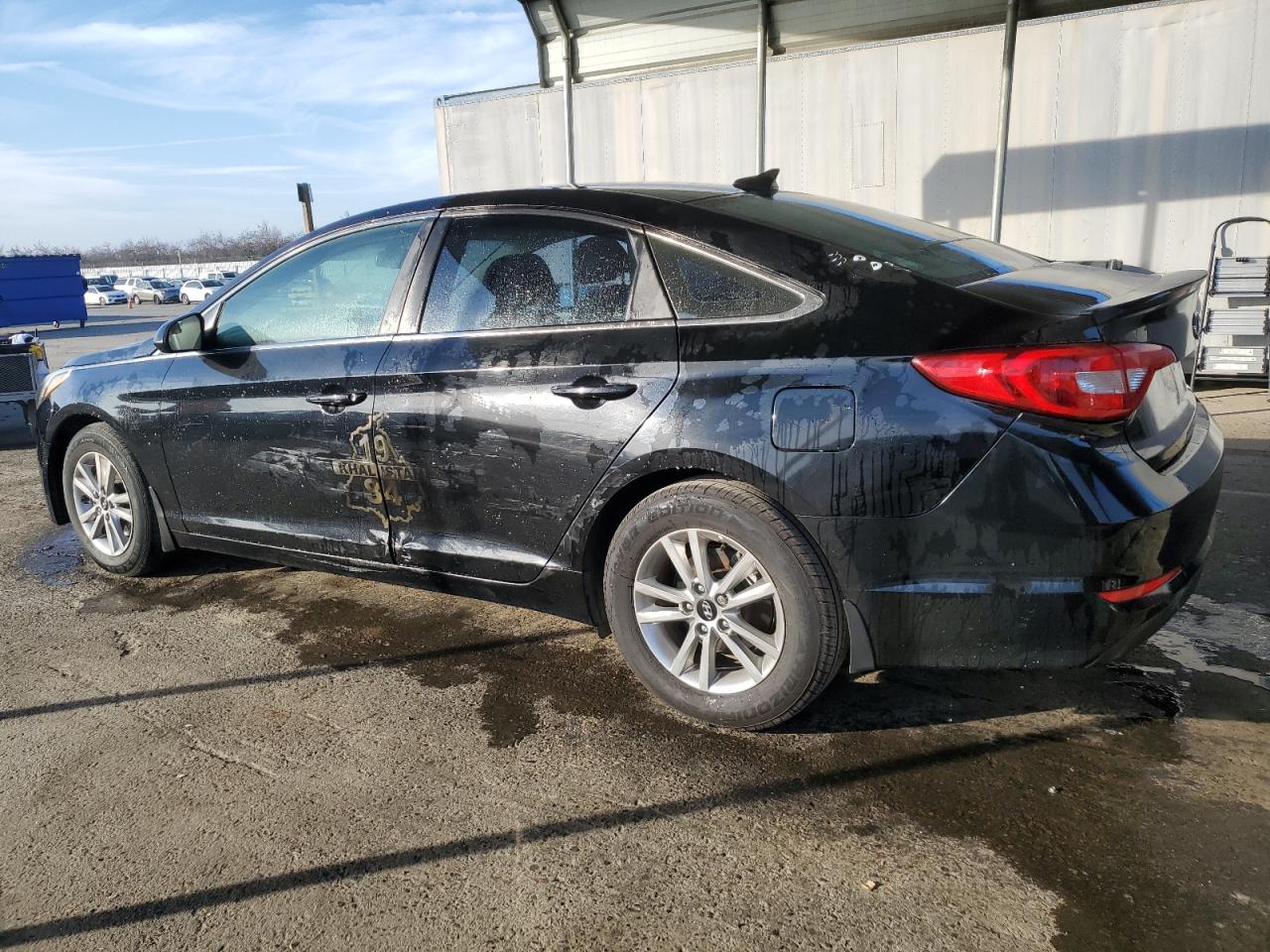 2016 Hyundai Sonata - Image 2