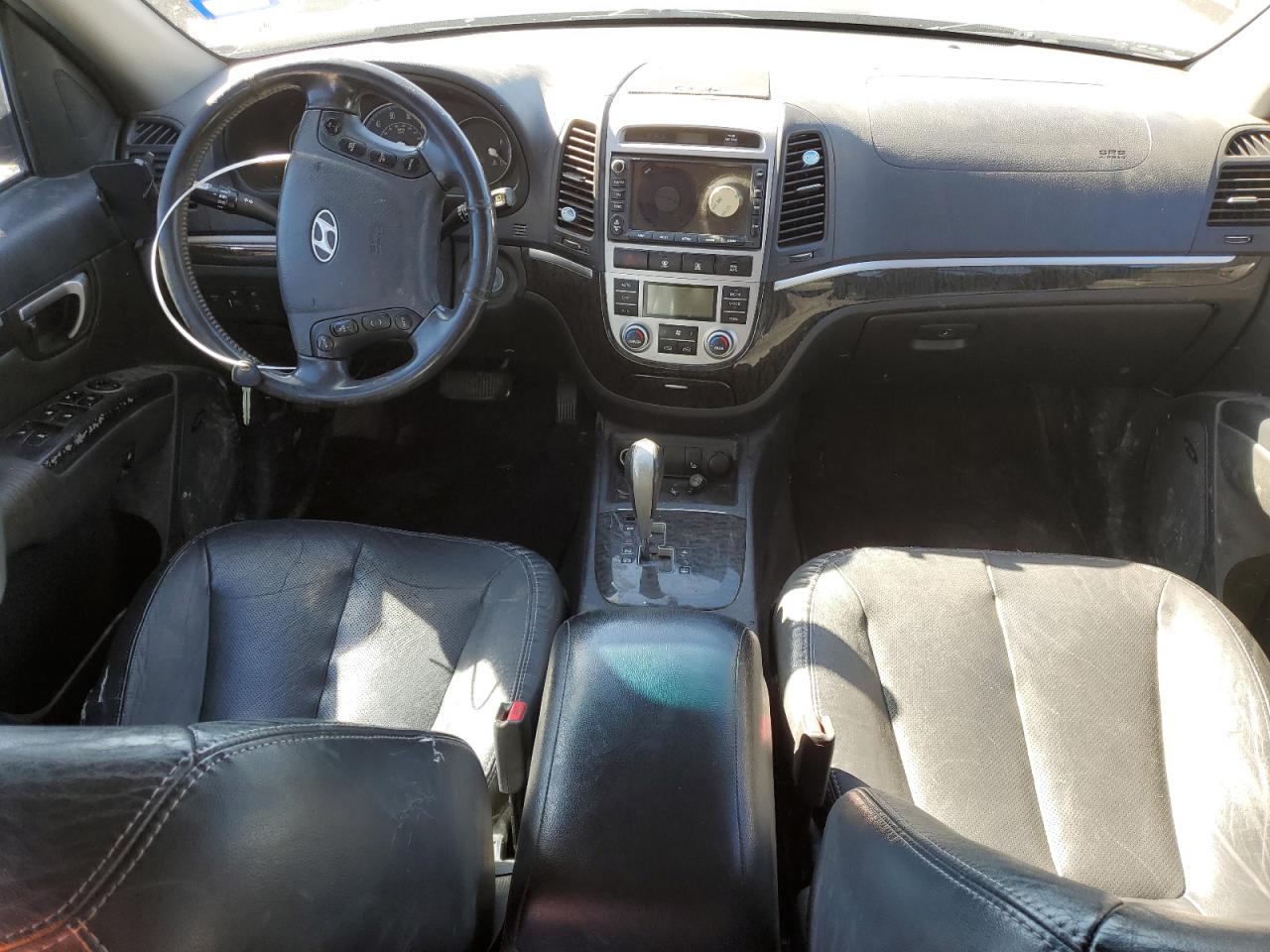 2009 Hyundai Santa Fe - Image 8