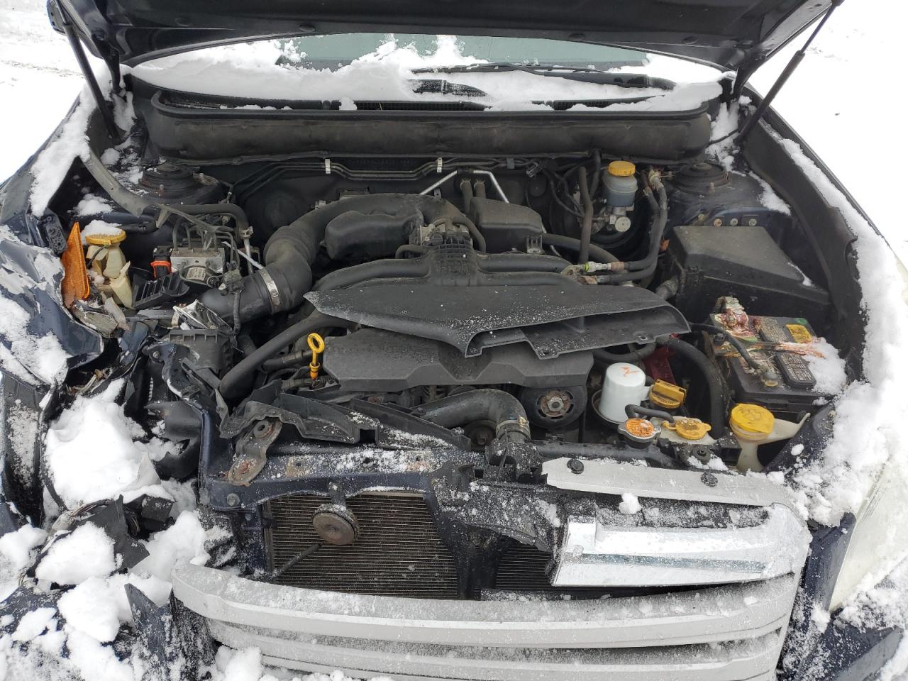 2014 Subaru Outback - Image 13