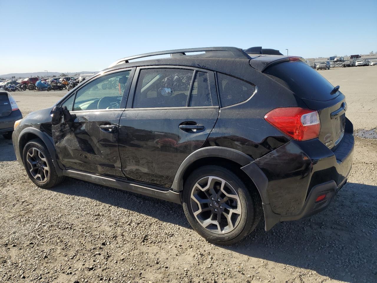 2016 Subaru XV - Image 2