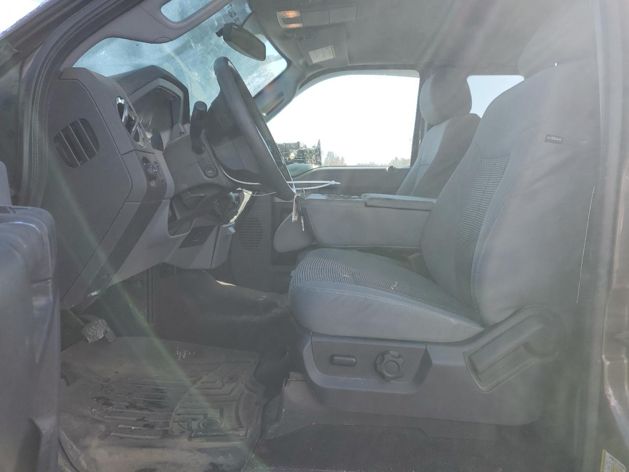 2016 Ford F250 - Image 7