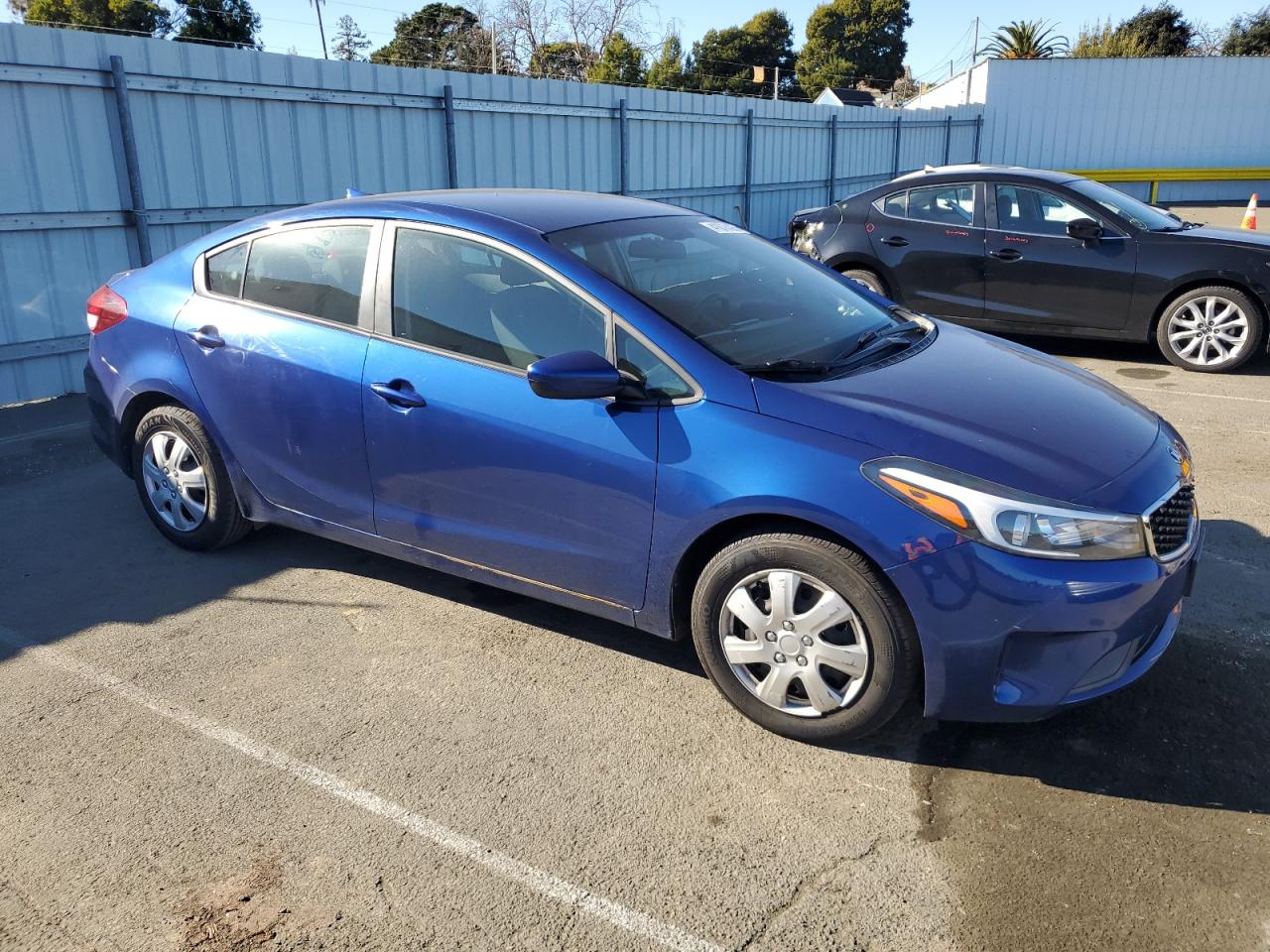 2018 Kia Forte - Image 4