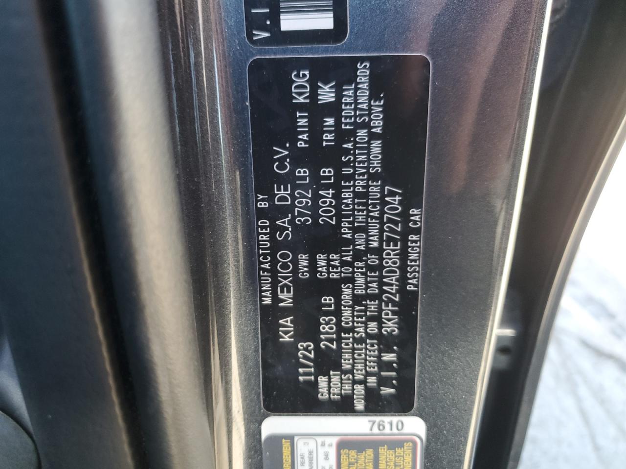 2024 Kia Forte - Image 12