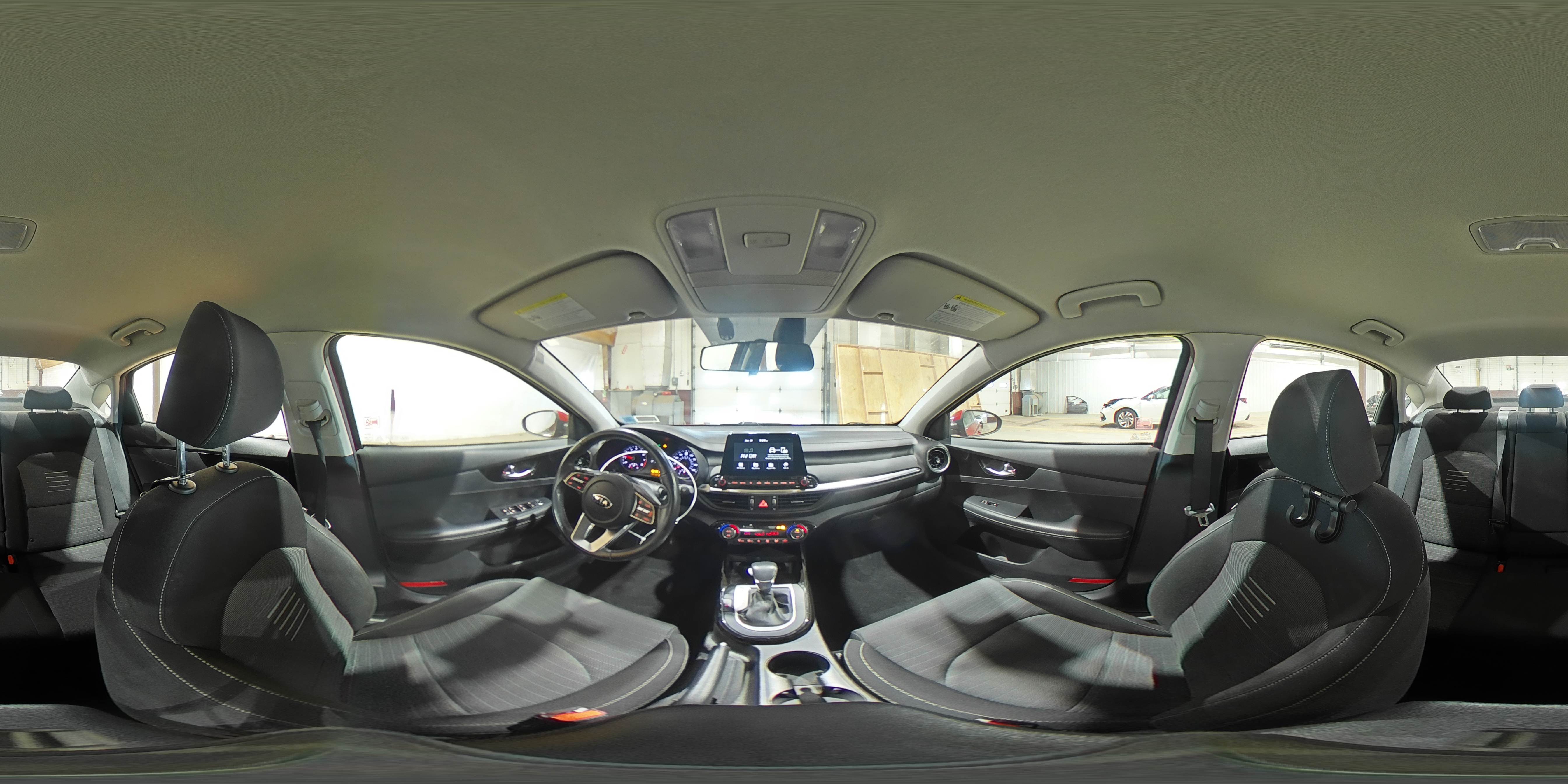2019 Kia Forte - Image 14