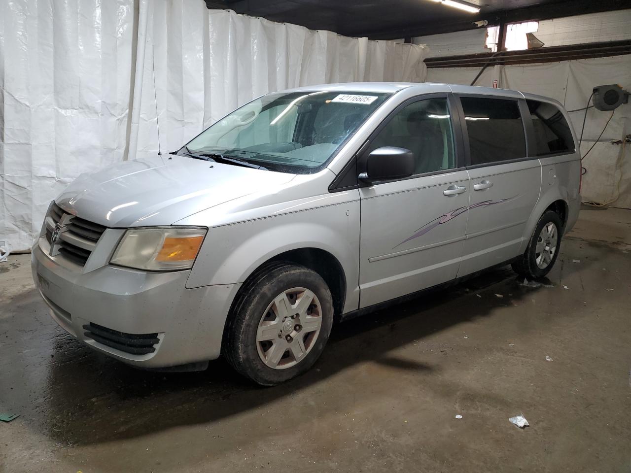 2009 Dodge Caravan - Image 1
