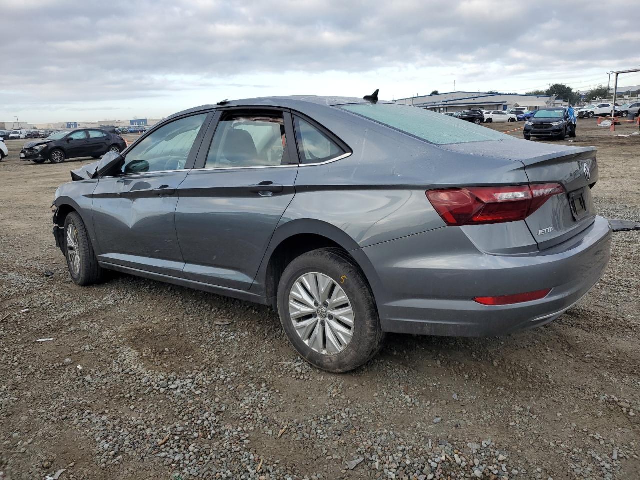 2020 Volkswagen Jetta - Image 2