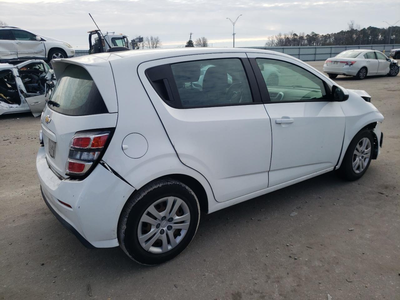 1G1JG6SH2H4174686 CHEVROLET SONIC 2017