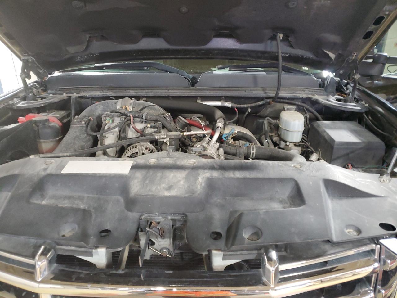 2010 GMC Sierra - Image 11