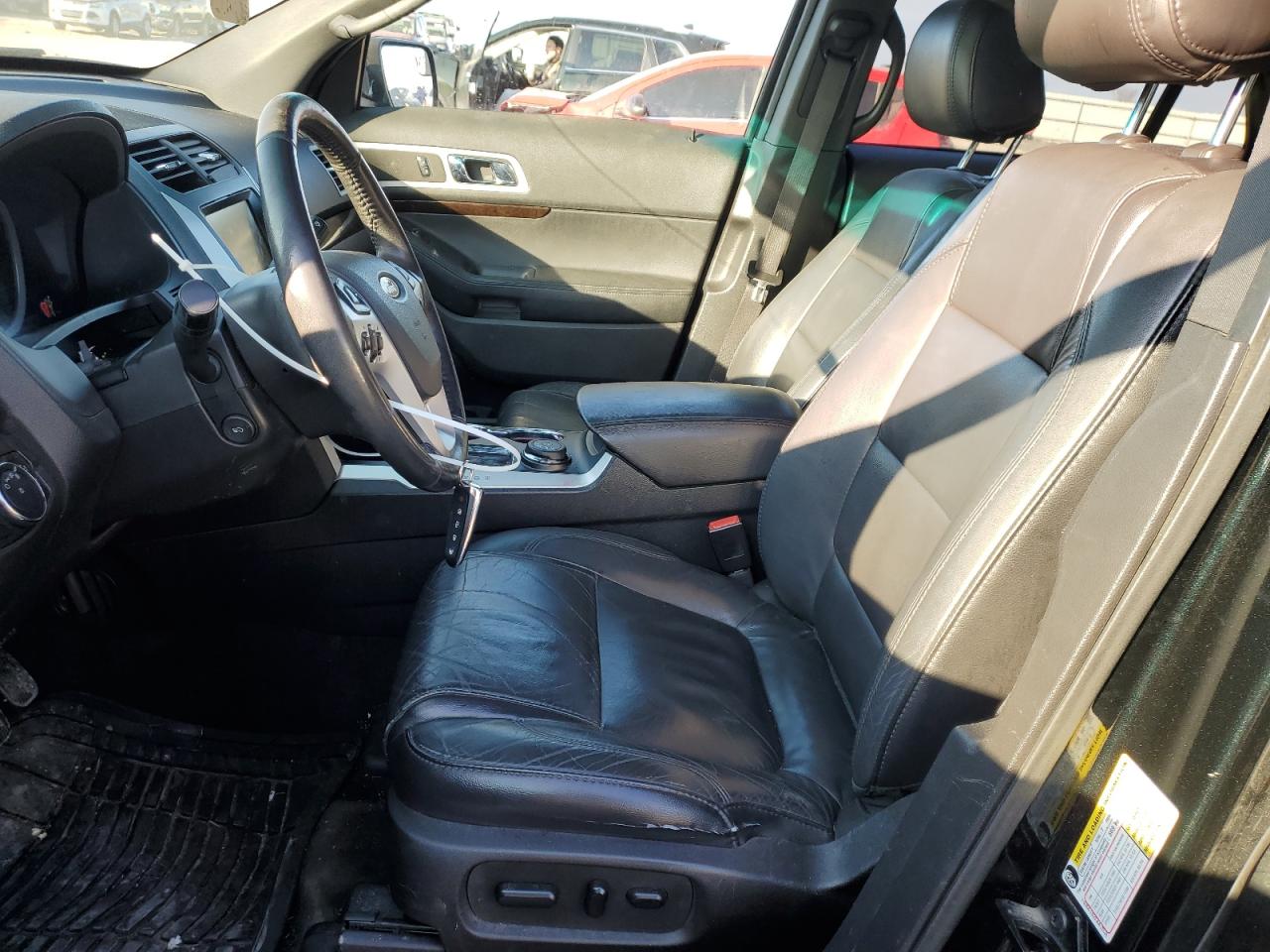 2015 Ford Explorer - Image 7