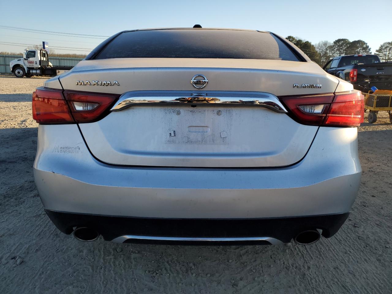 2017 Nissan Maxima - Image 6
