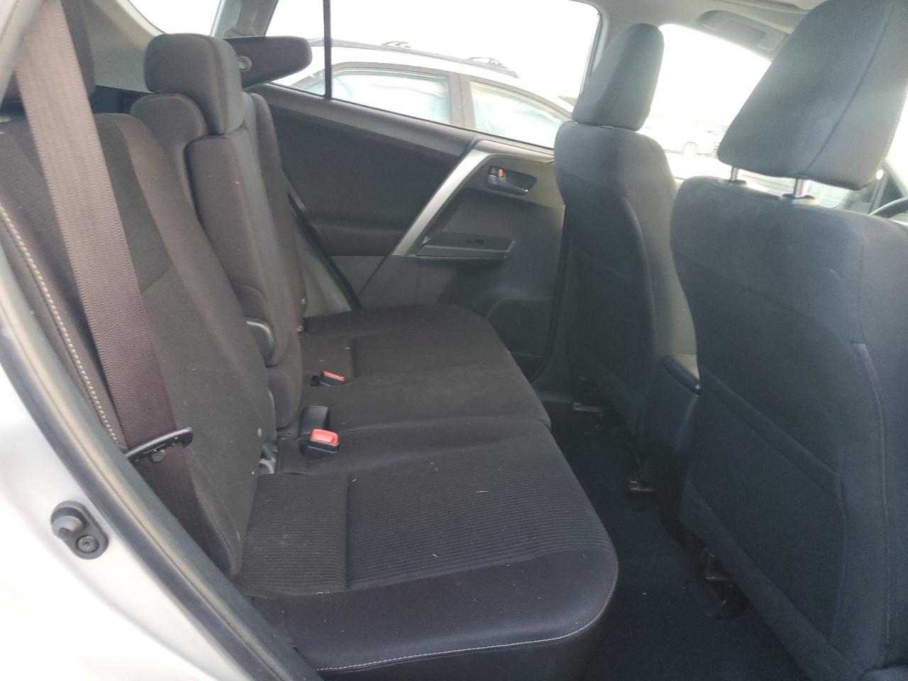 2014 Toyota RAV 4 - Image 11