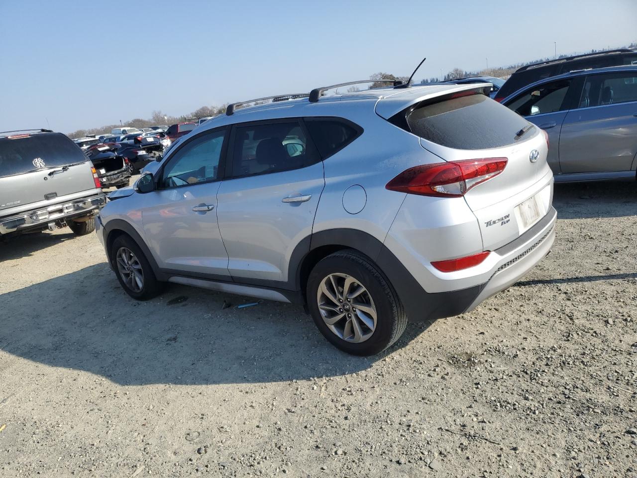 2017 Hyundai Tucson - Image 2