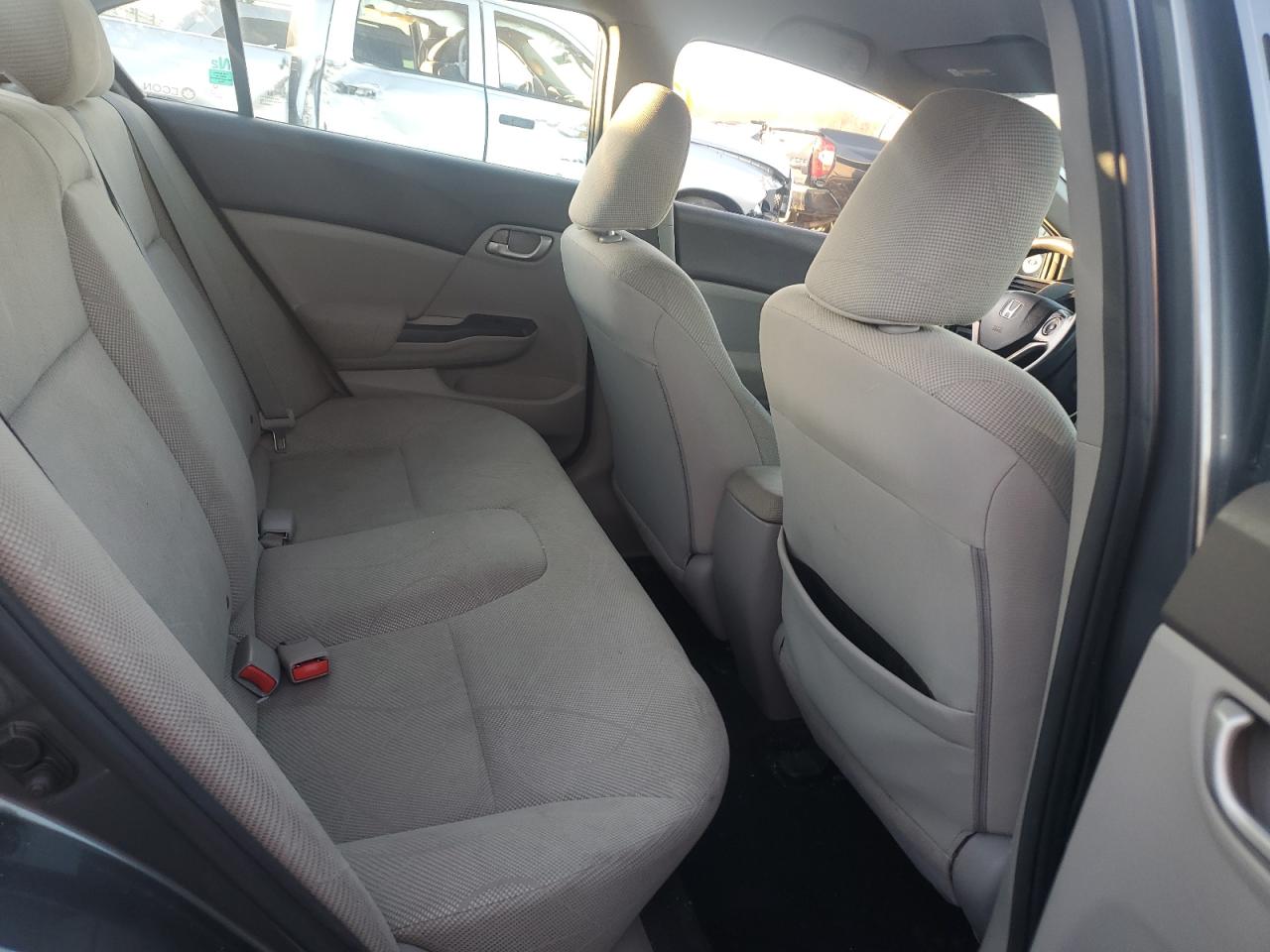 2012 Honda Civic - Image 10
