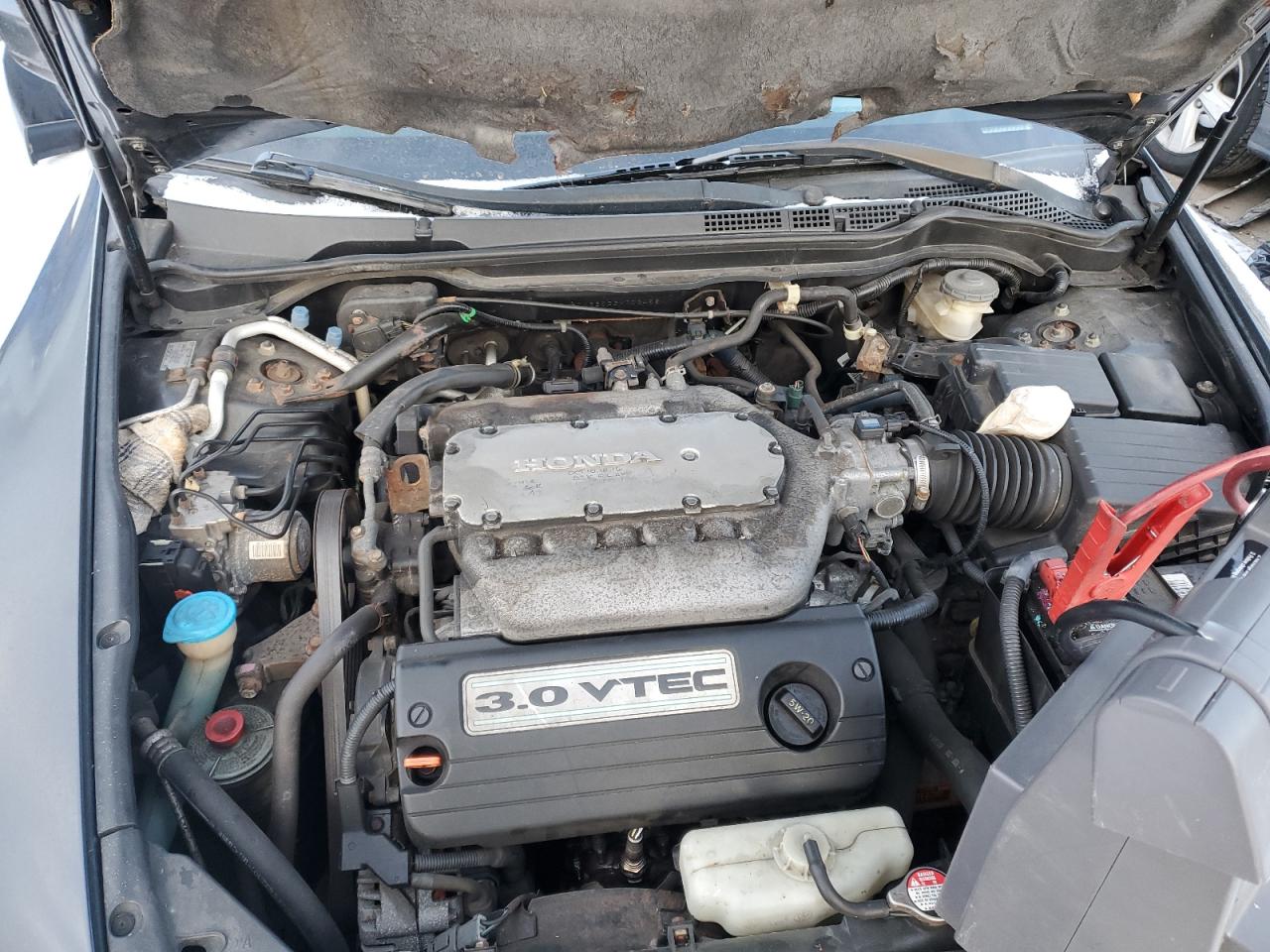 2003 Honda Accord - Image 11