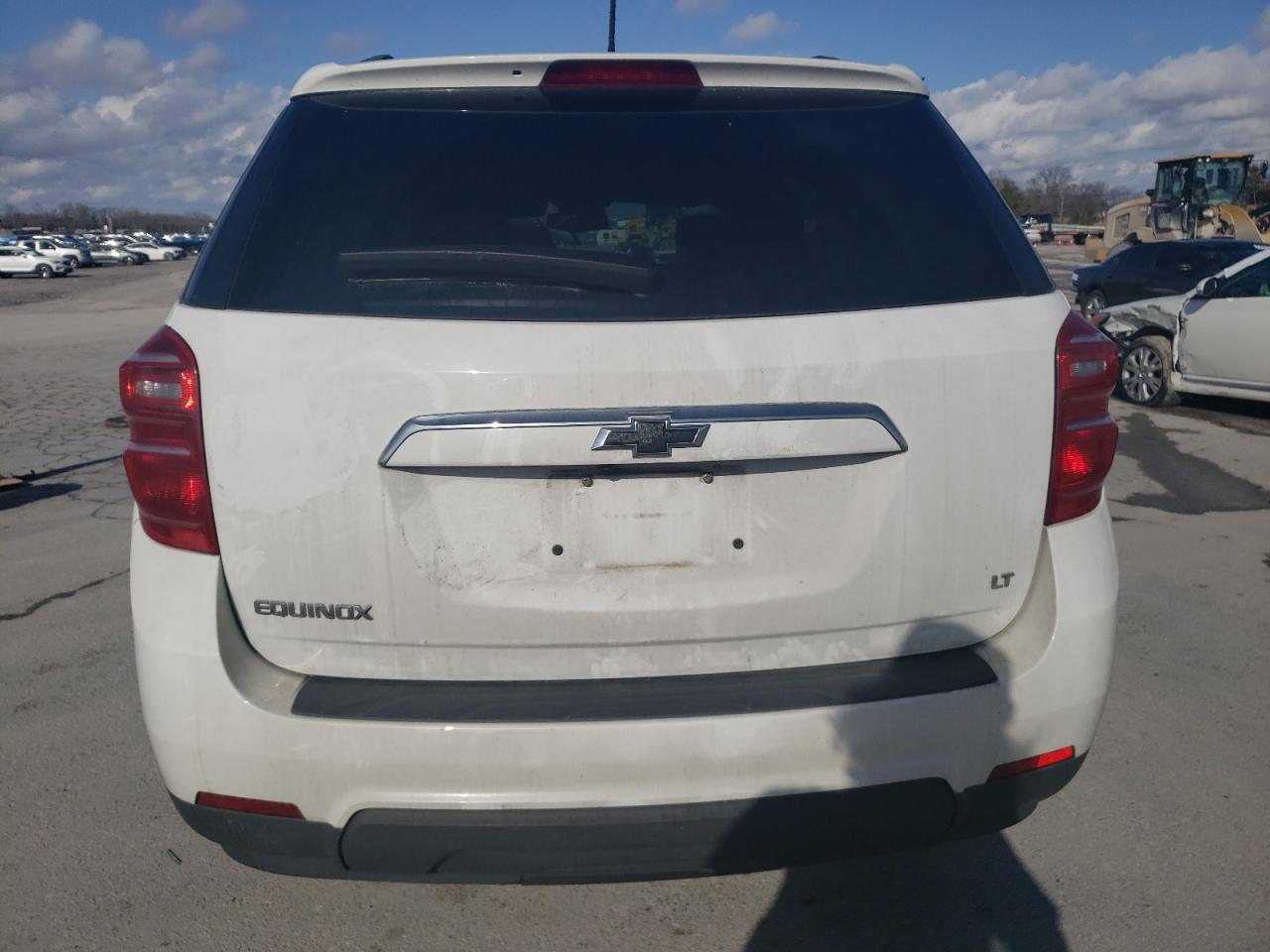 2017 Chevrolet Equinox - Image 6