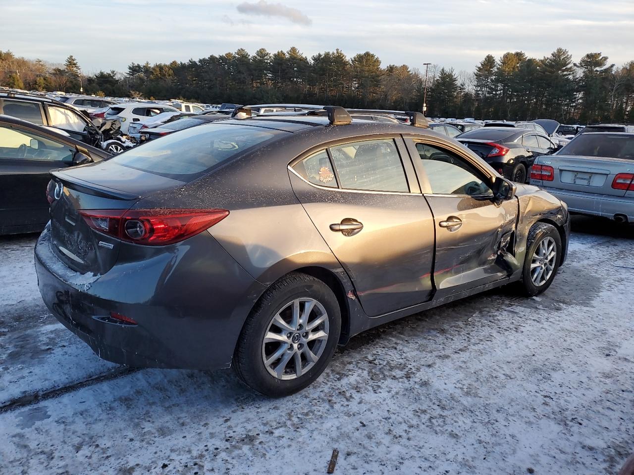 2014 Mazda 3 - Image 3