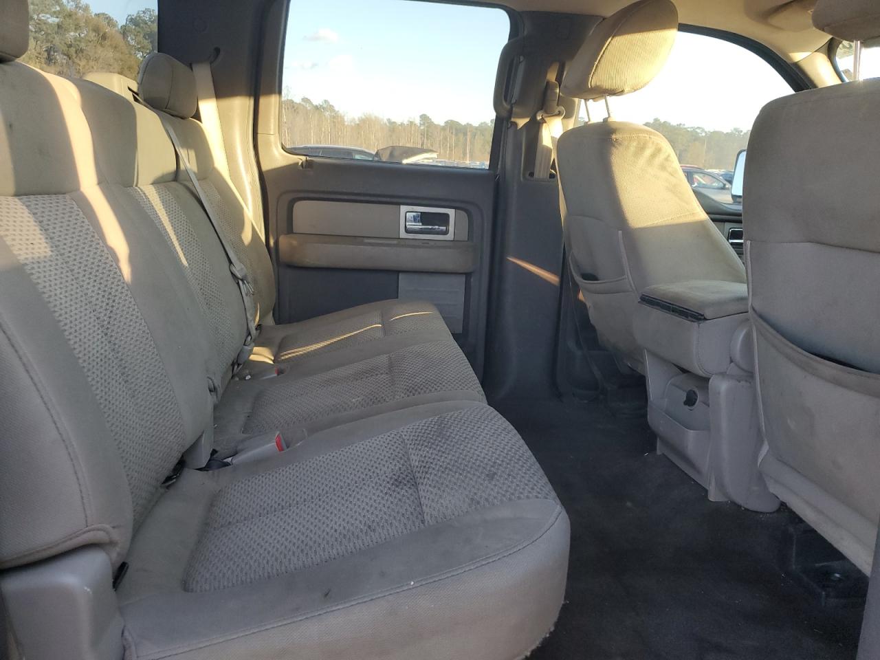 2009 Ford F-150 - Image 10