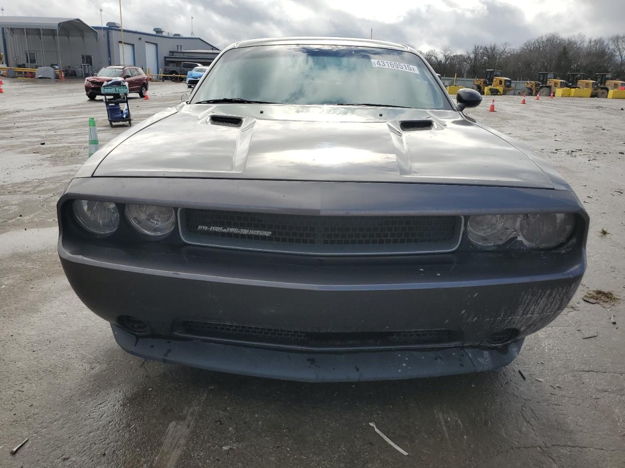 2014 Dodge Challenger - Image 5