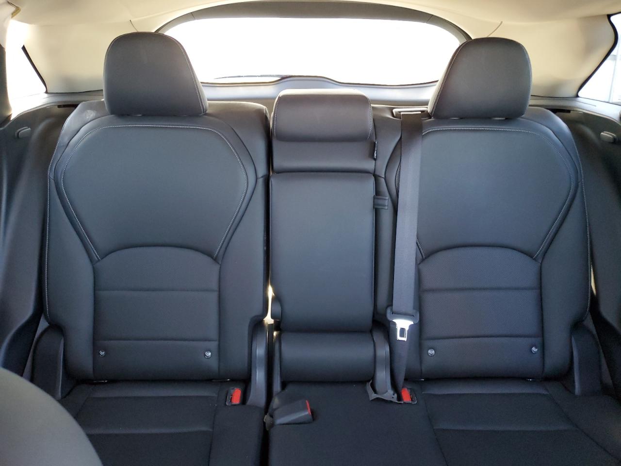 2019 Infiniti QX50 - Image 10