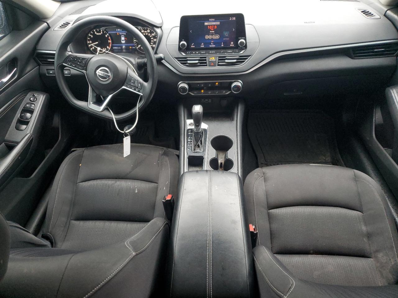2019 Nissan Altima - Image 8