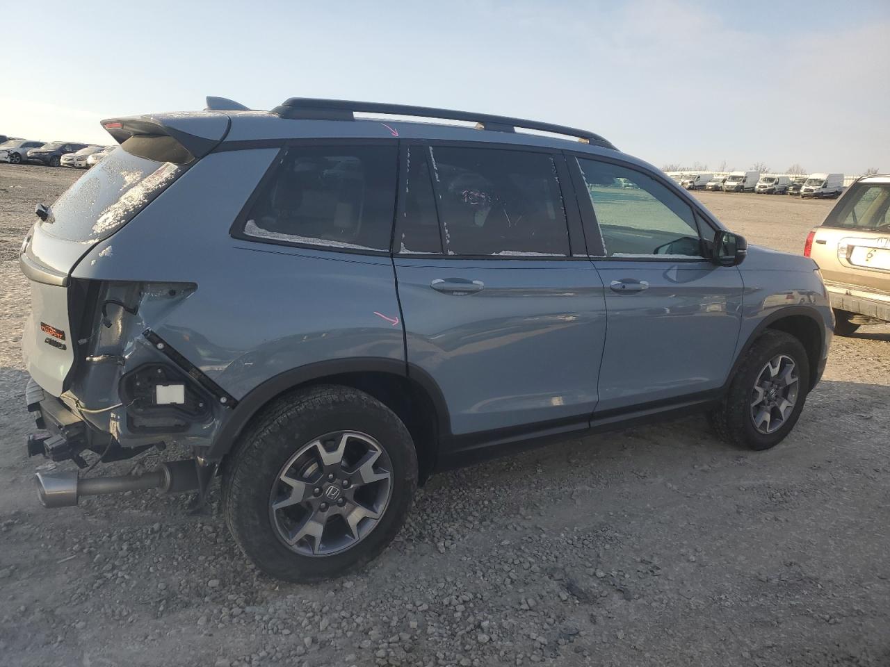 2022 Honda Passport - Image 3