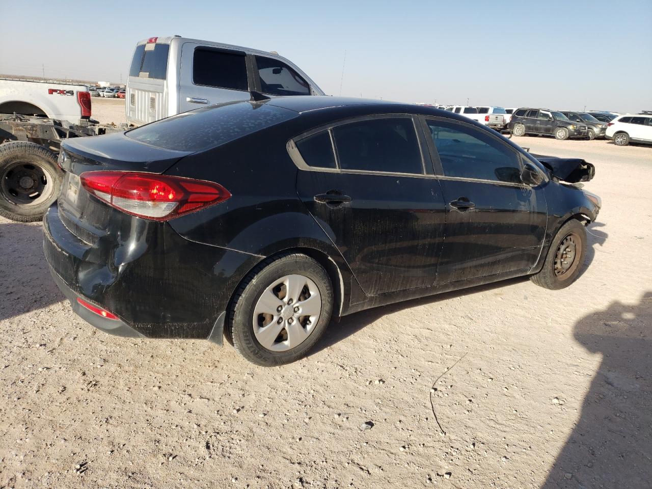 2017 Kia Forte - Image 3