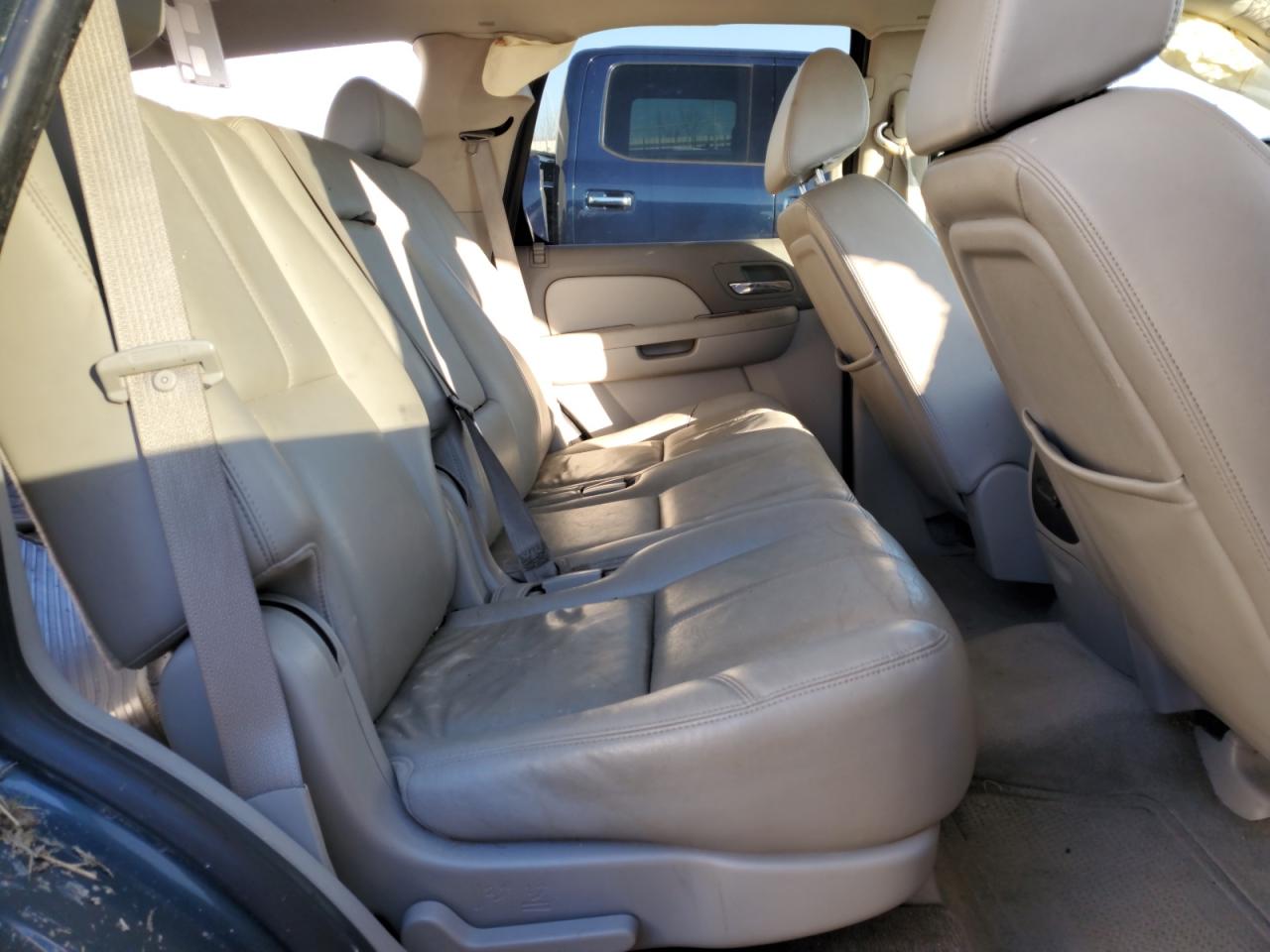 2008 Chevrolet Tahoe - Image 12