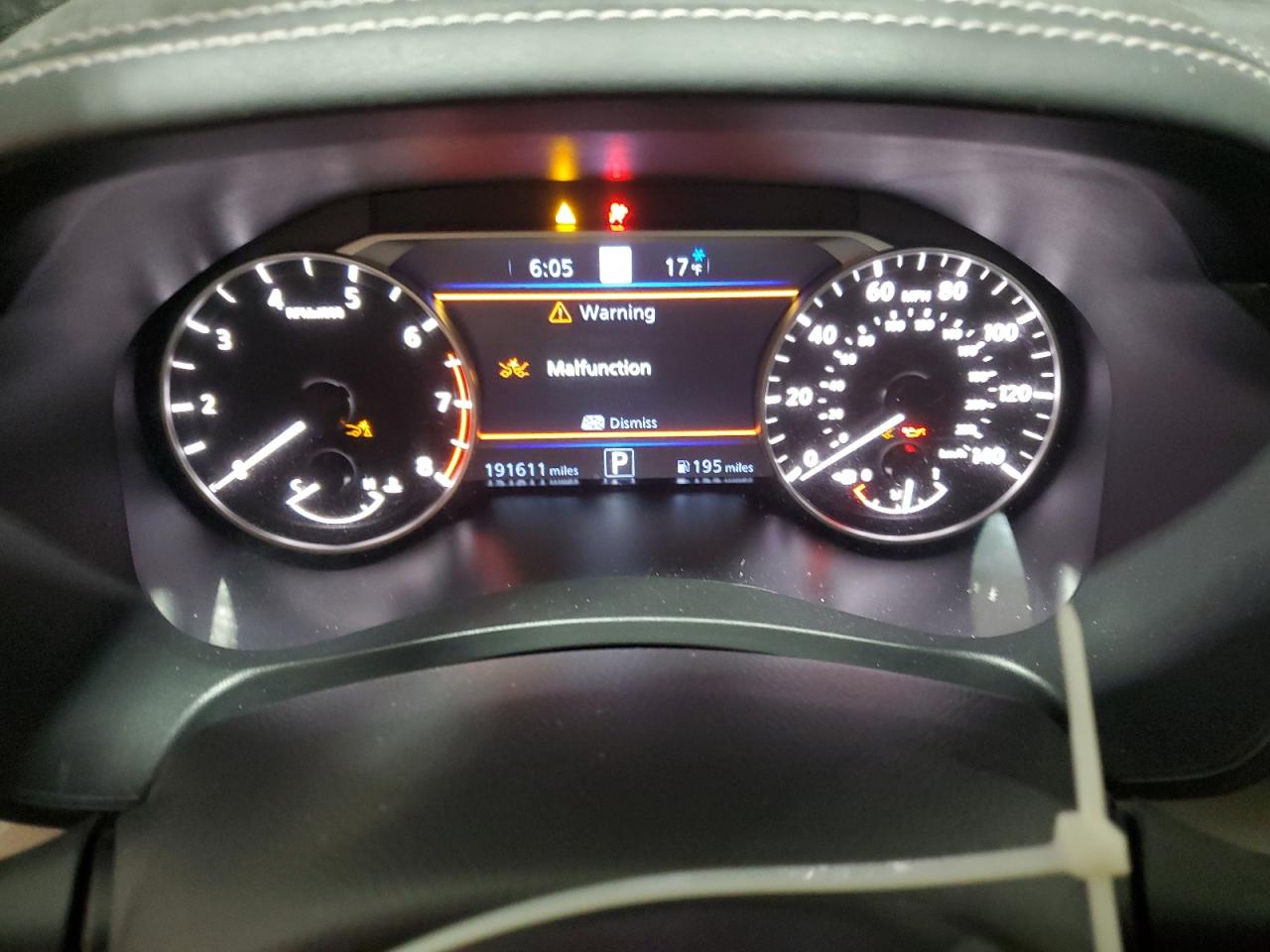 2019 Nissan Altima - Image 9