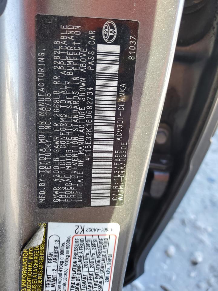 2006 Toyota Camry - Image 12