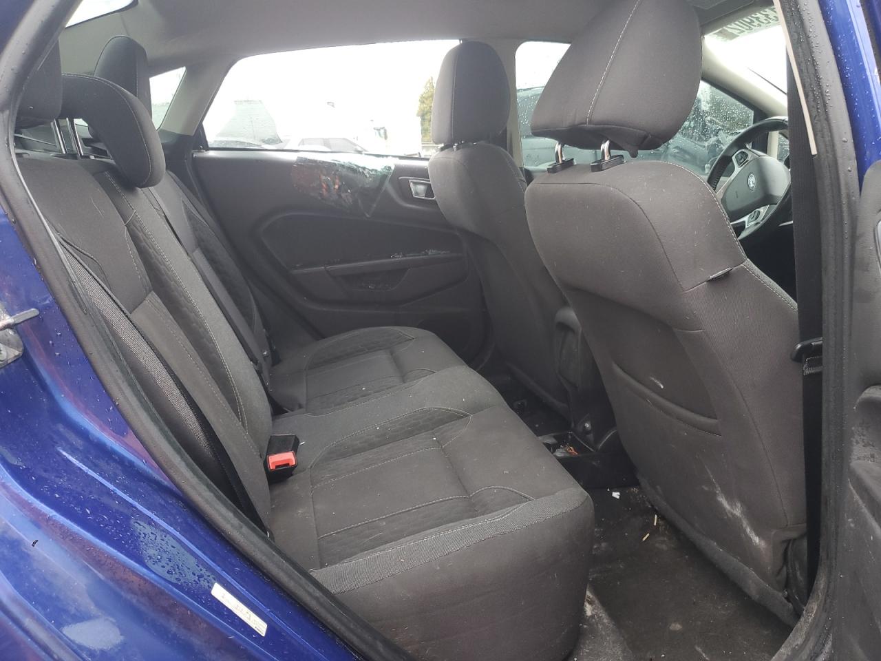 2014 Ford Fiesta - Image 10
